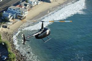 Valentine's Day Deluxe Helicopter Tour Package - Image 2